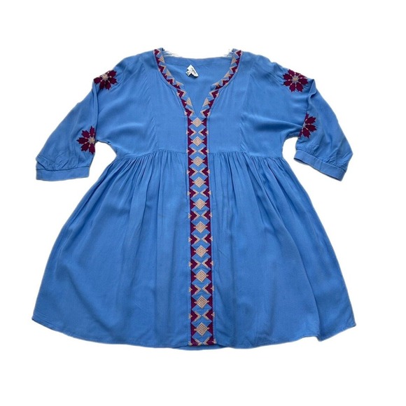 Umgee Dress Medium 3/4 Sleeve Embroidered Blue Red Flowers Boho Chic - Picture 1 of 14
